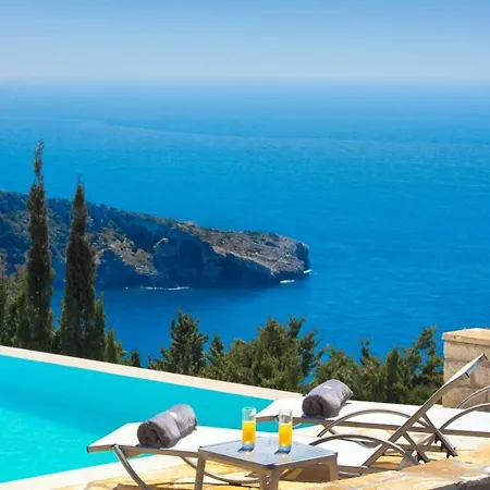 Avlaki Bay House Villa