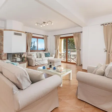 Villa Avlaki Bay House