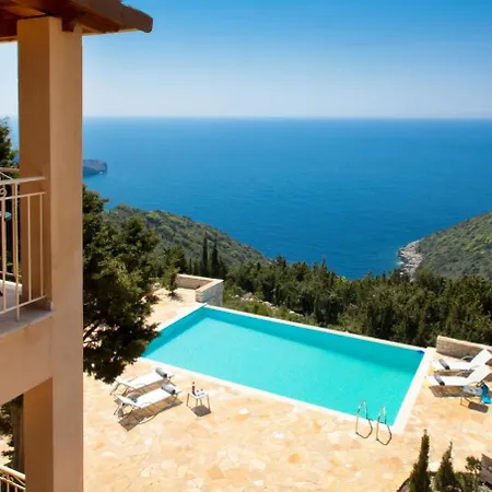 Villa Avlaki Bay House *